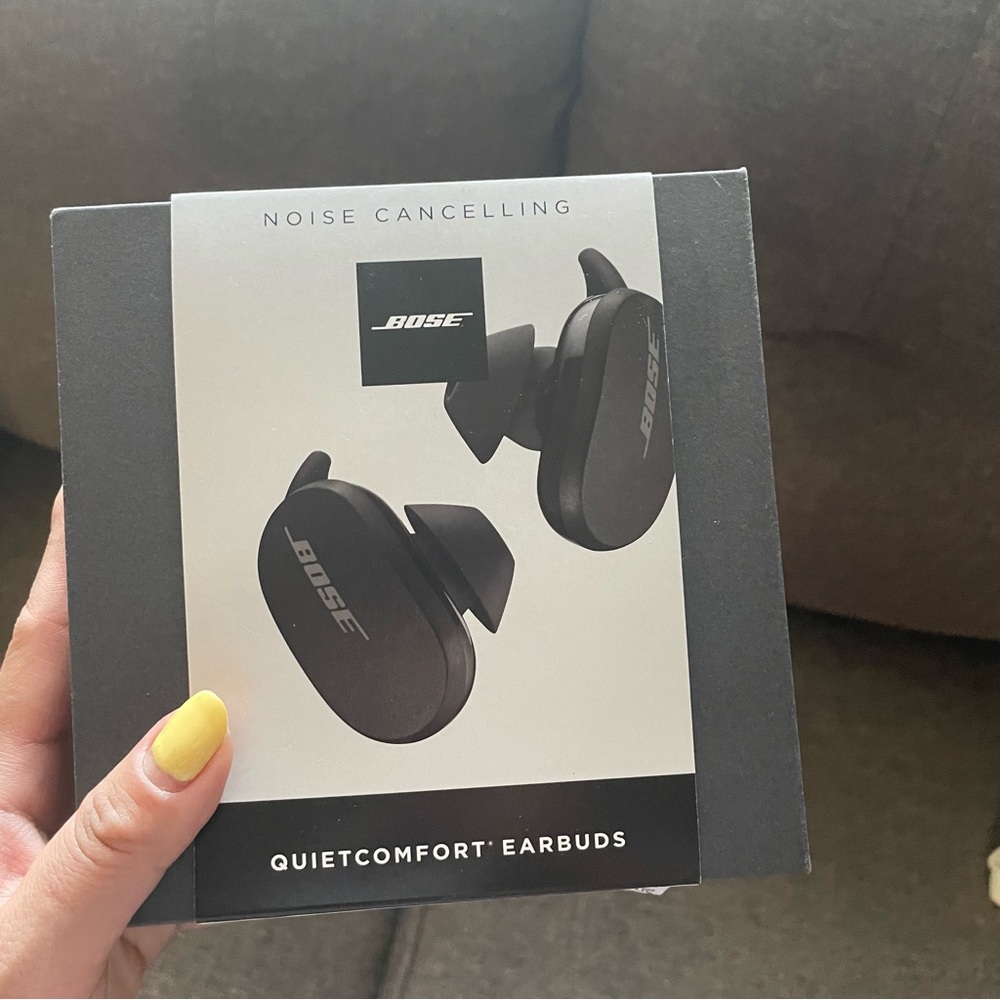 BOSE WIRELESS HEADPHONES